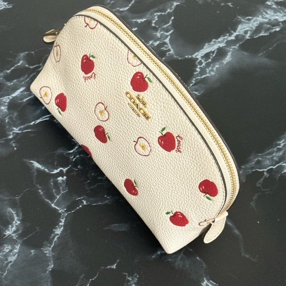 Coach White Red Cosmetic Leather Bag Clutch Case with Red Apple Print AUTHENTIC - Picture 2 of 12